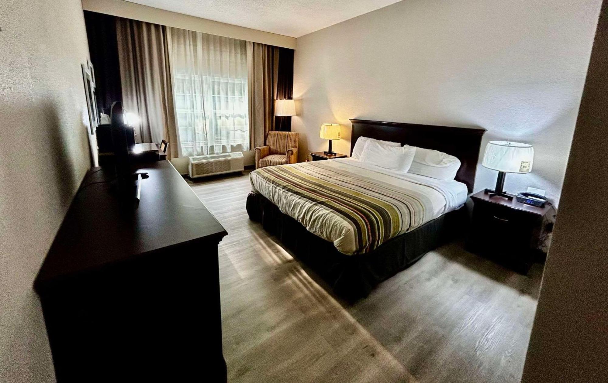 Country Inn & Suites By Radisson, Columbus, Ga Экстерьер фото