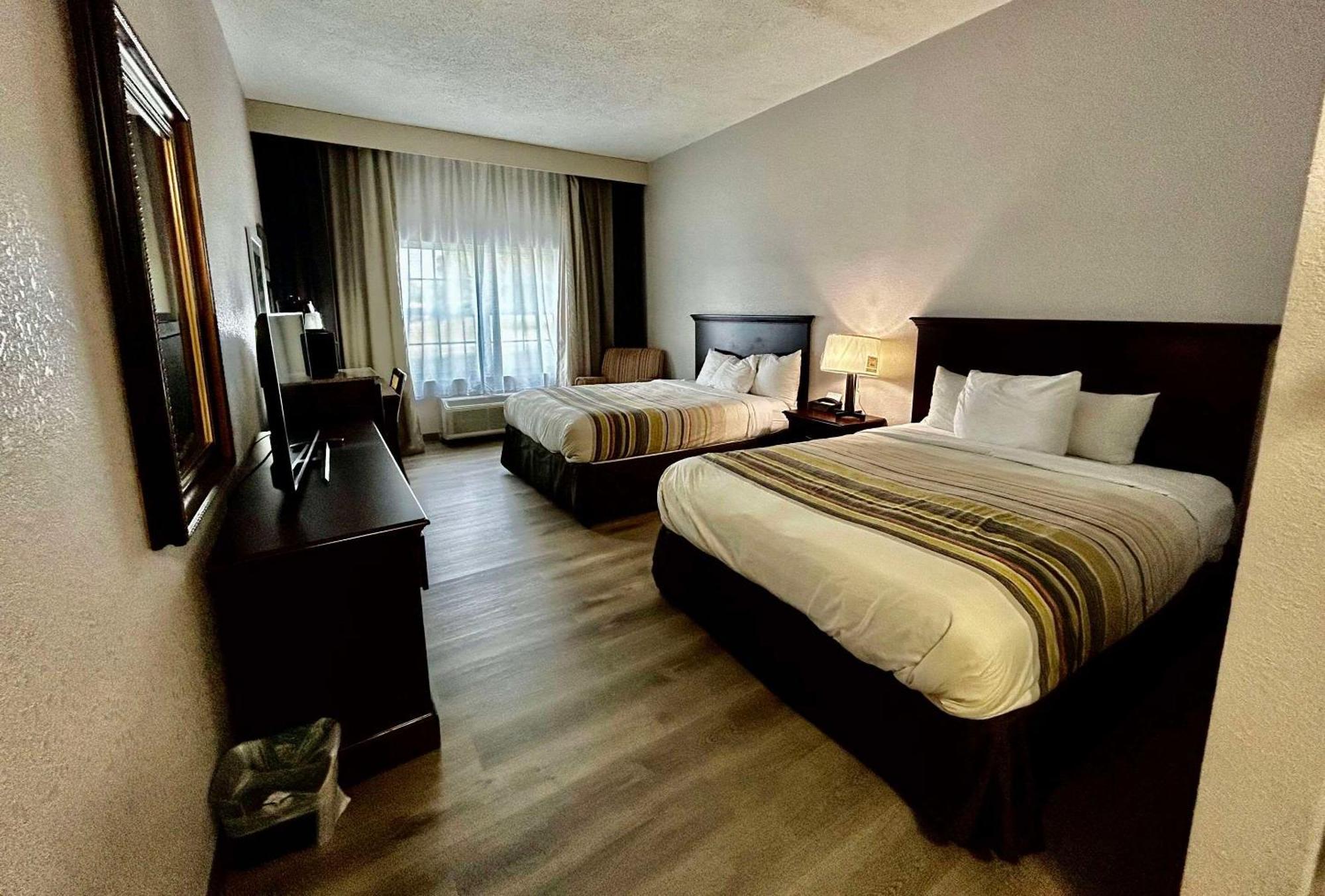 Country Inn & Suites By Radisson, Columbus, Ga Экстерьер фото