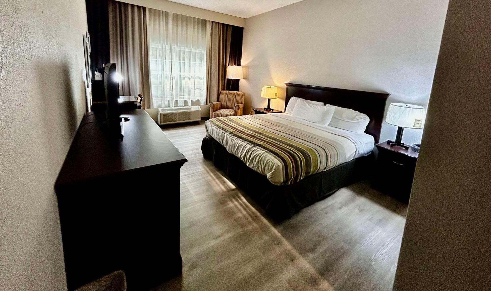 Country Inn & Suites By Radisson, Columbus, Ga Экстерьер фото