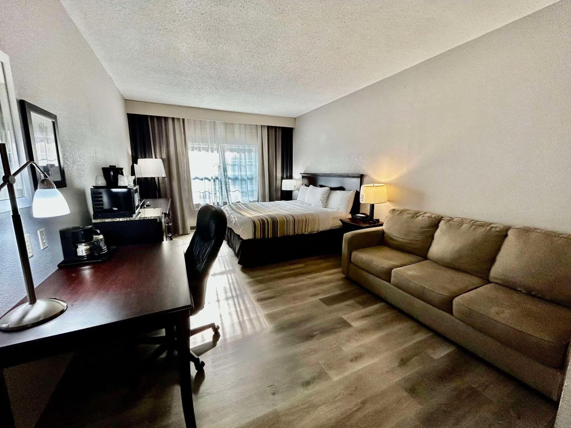 Country Inn & Suites By Radisson, Columbus, Ga Экстерьер фото