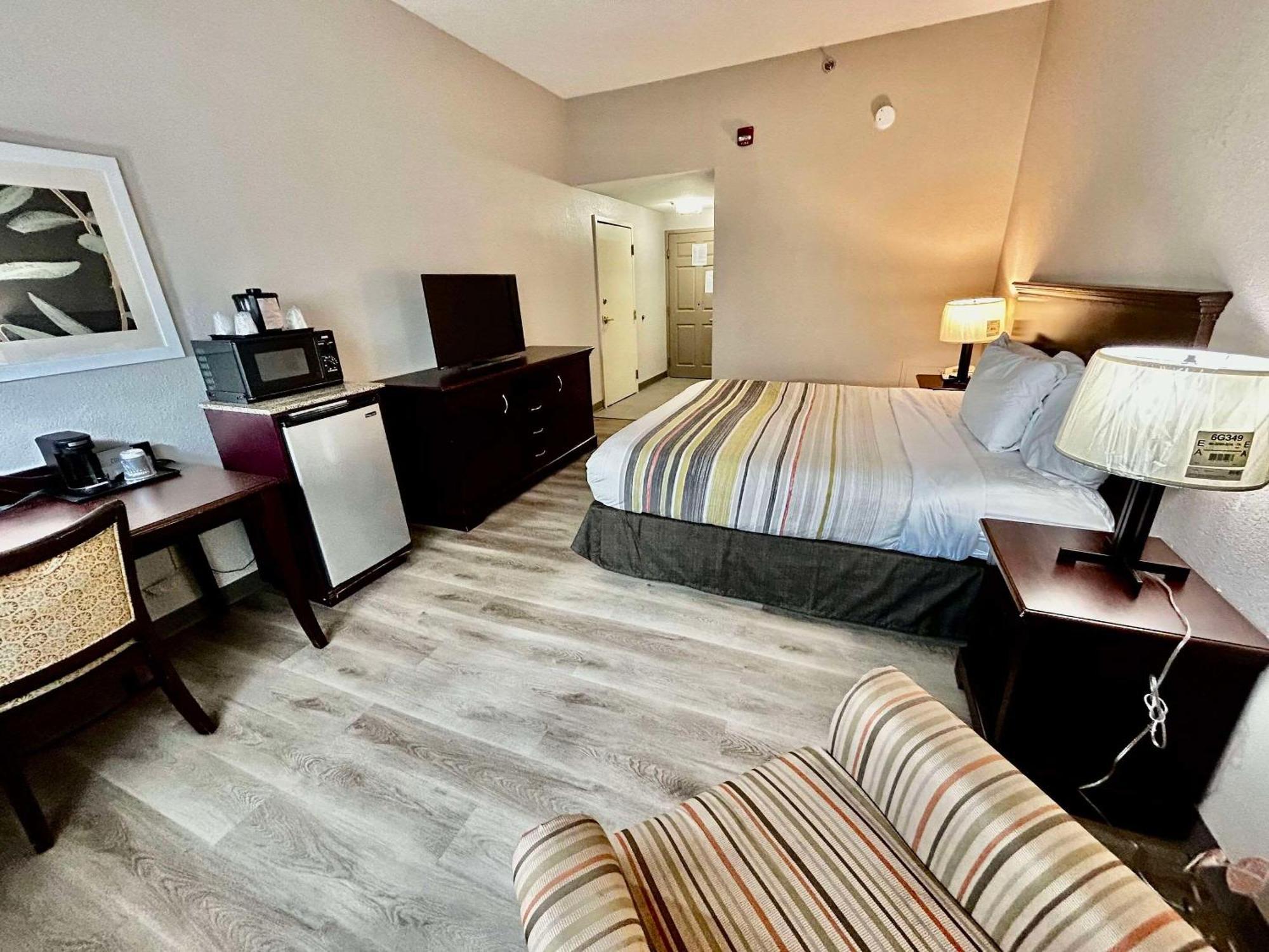 Country Inn & Suites By Radisson, Columbus, Ga Экстерьер фото