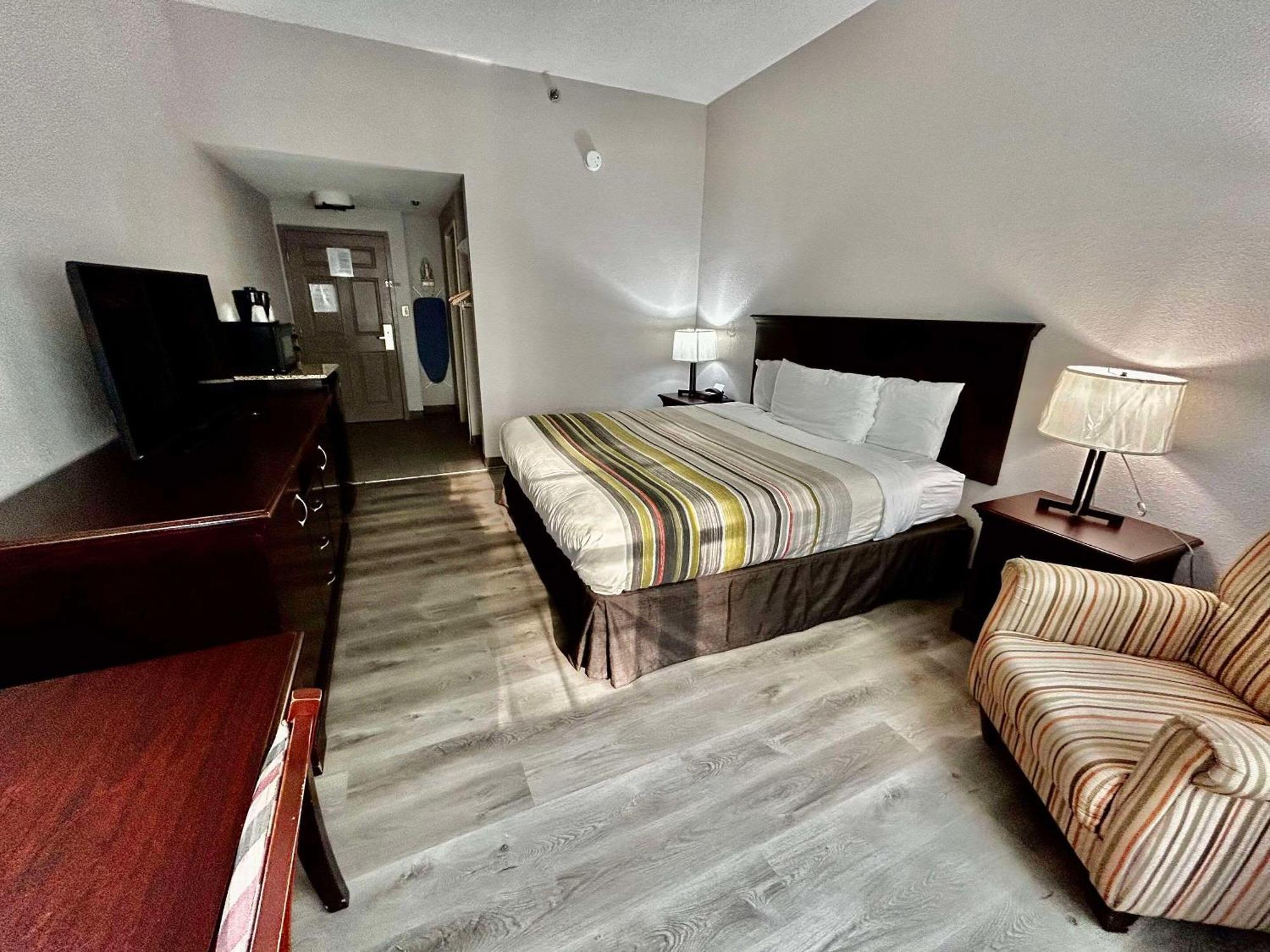 Country Inn & Suites By Radisson, Columbus, Ga Экстерьер фото
